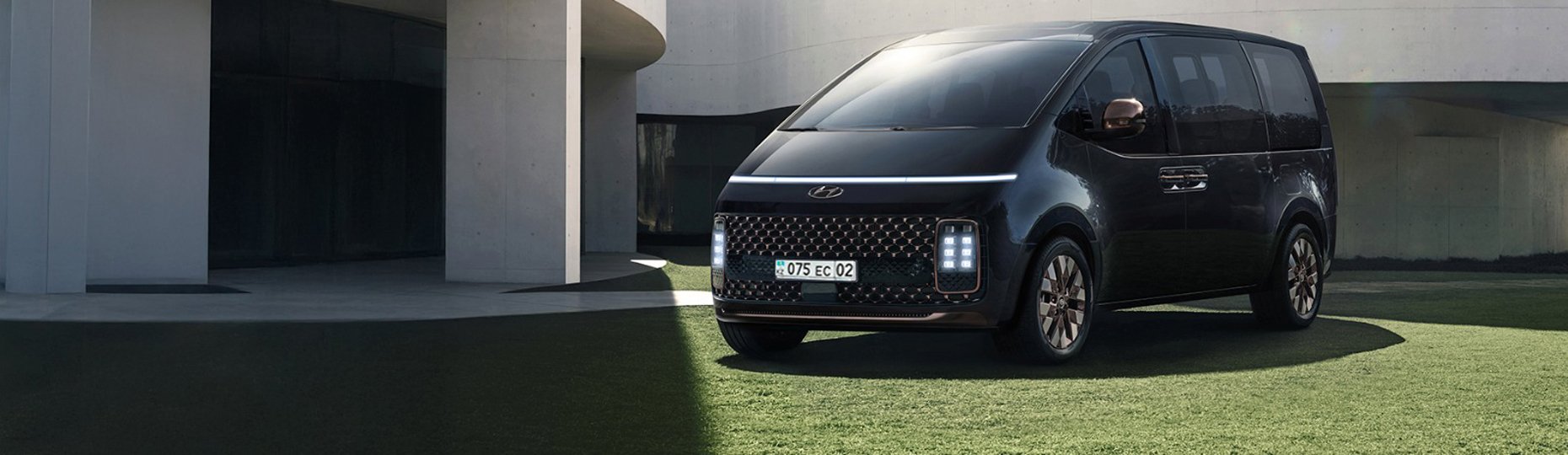 Екібастұздағы уәкілетті дилерден жаңа Hyundai Staria 2025 сатып алыңыз
