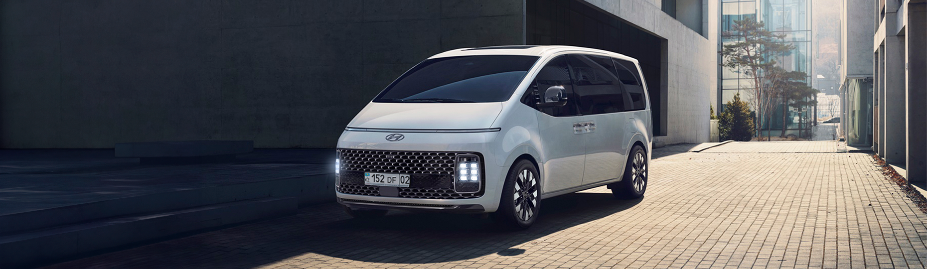 Купить новый Hyundai Staria 2024 у официального дилера в Экибастузе